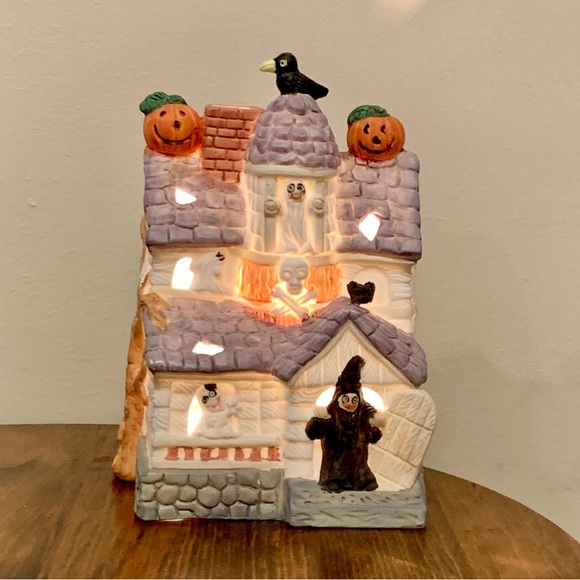 Prettique Creepy Cottage Halloween Lamp Haunted House Witch Pumpkins Ghosts 1991 - Picture 2 of 10